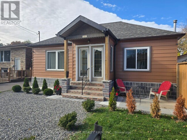 Photo - 731 Knox Ave