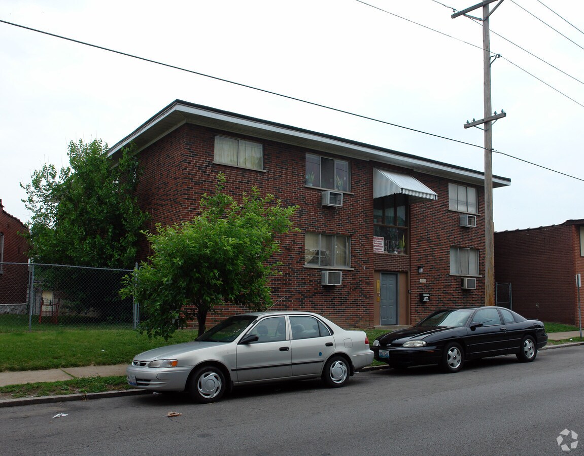 Photo - 4615-4617 Virginia Ave