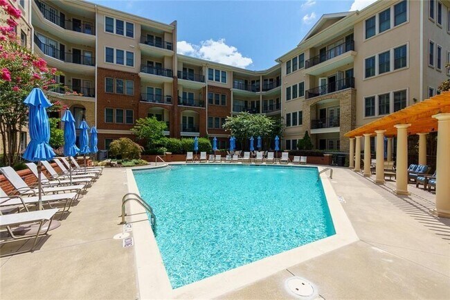 Building Photo - 3621 Vinings Slope SE Unit 3311 Rental
