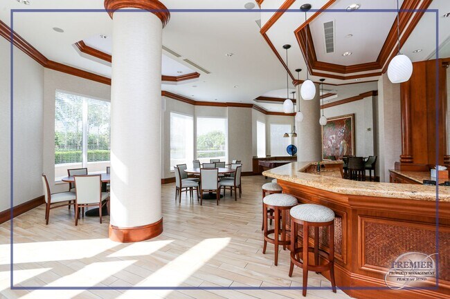 Photo - **THIS 3 BEDROOM\4 BATHROOM HIGH IN THE SKY CONDO AT HAMMOCK BAY GOLF & COUNTRY CLUB ** BREATHTAK... Unit 603