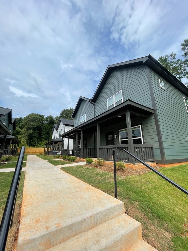 Varsity Club Apartments Houses for Rent Clemson, SC