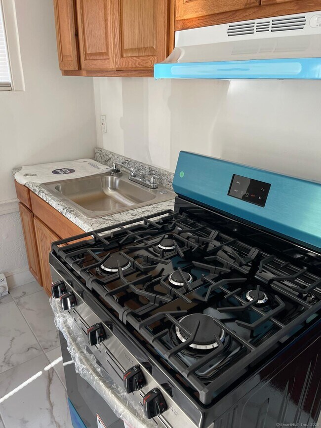Photo - 79 1st St