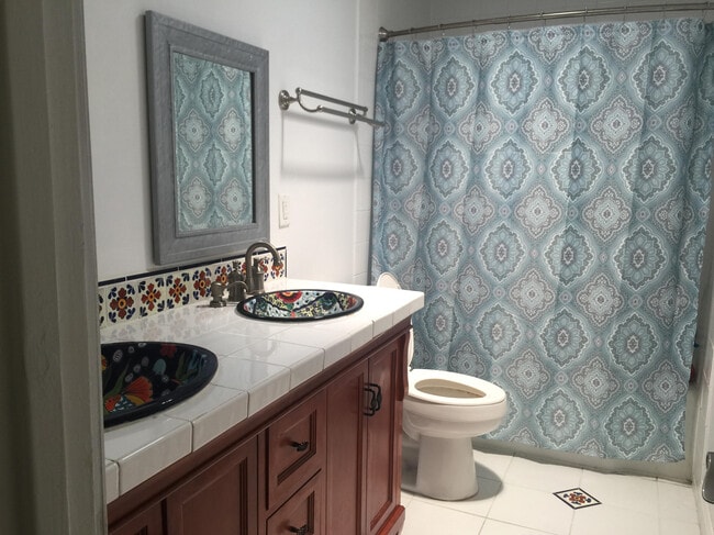 Photo - 1401 61st Ave N