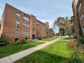 789 West Ferry Apartments