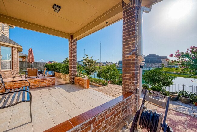 Photo - 2527 Bal Harbour Dr