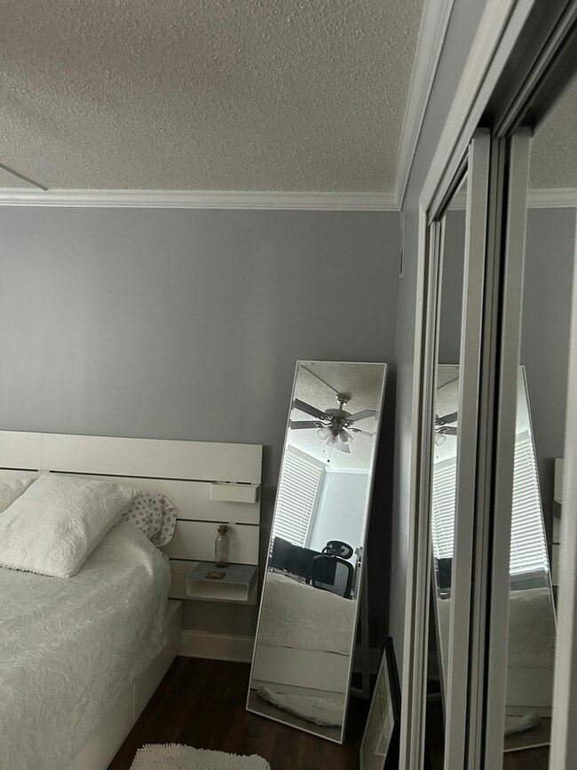 1131 Stringers Ridge Rd Unit 3C