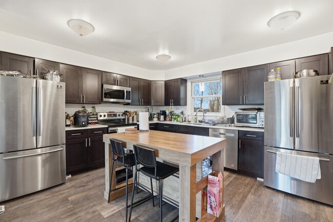 Photo - 8306 48th Ave