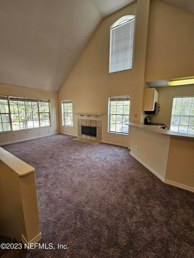 Photo - 13703 Richmond Park Dr N