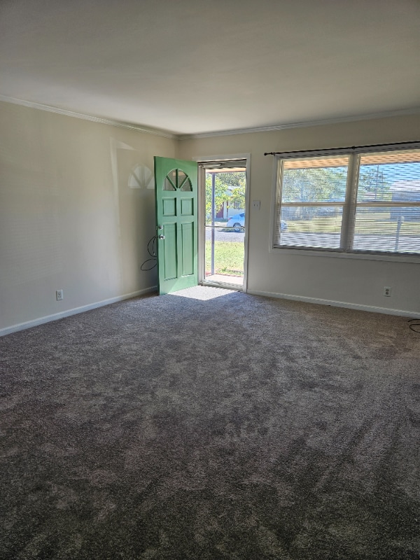 Photo - 2630 Jomar St