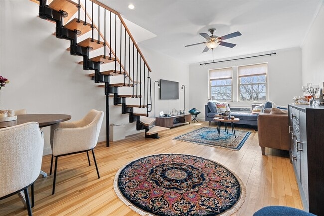 Photo - 1496 Beacon St Unidad 6 Rental