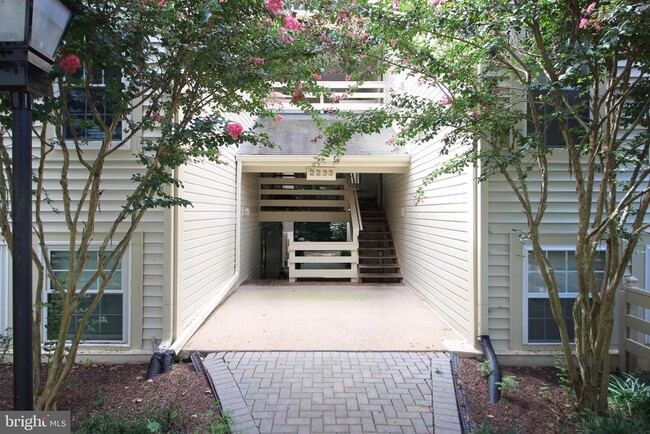 Building Photo - 2233 Lovedale Ln Unit G-410A Rental