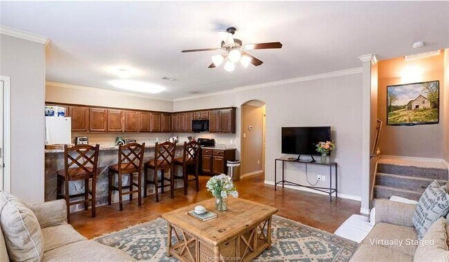 Photo - 2903 Old Ironsides Dr