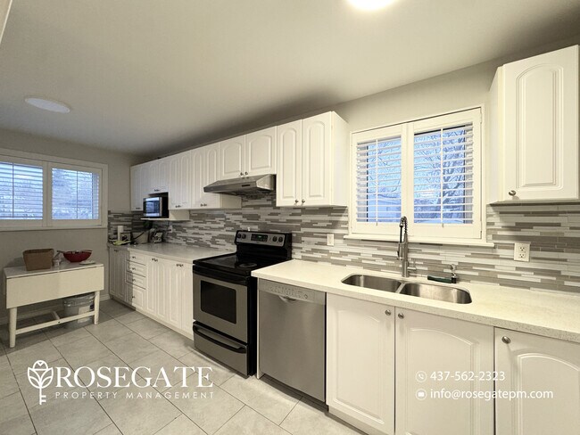 Photo - Spacious 4-Bedroom Upper-Level Apartment in Brampton Unit 1