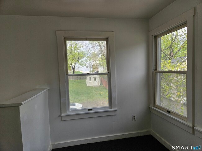 Photo - 17 Lake Ave Unidad 2