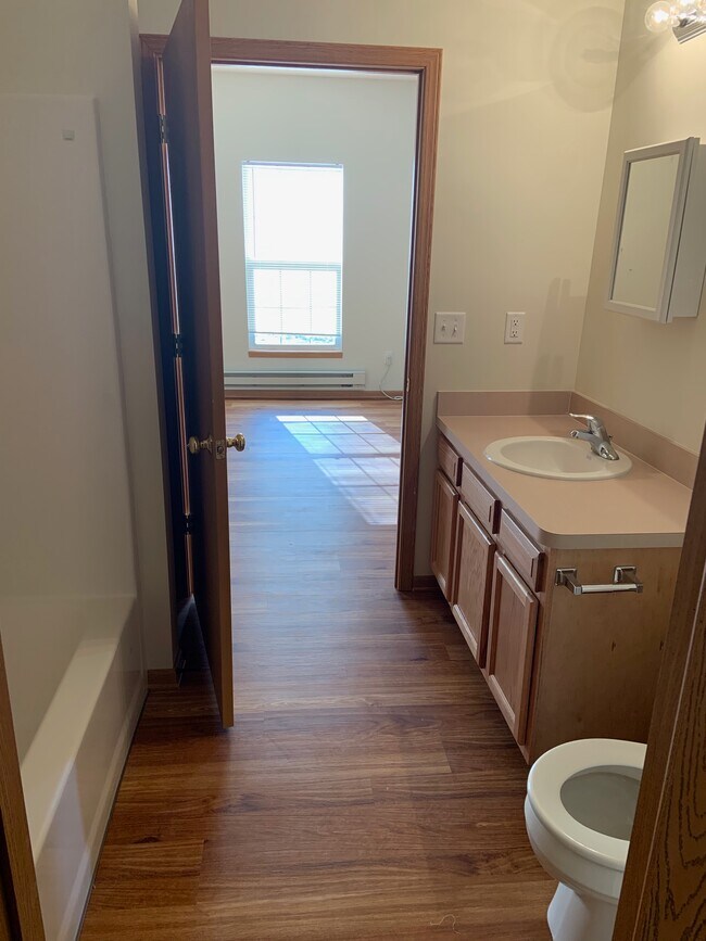 Keywood Gates Apartments Lagrange, OH