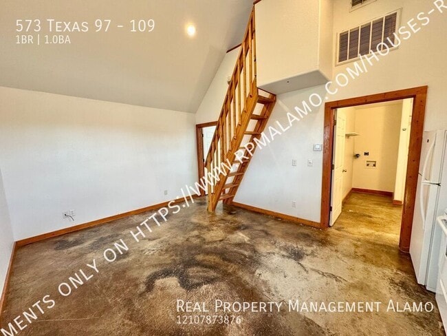 Photo - 573 TX-97 Unit 109