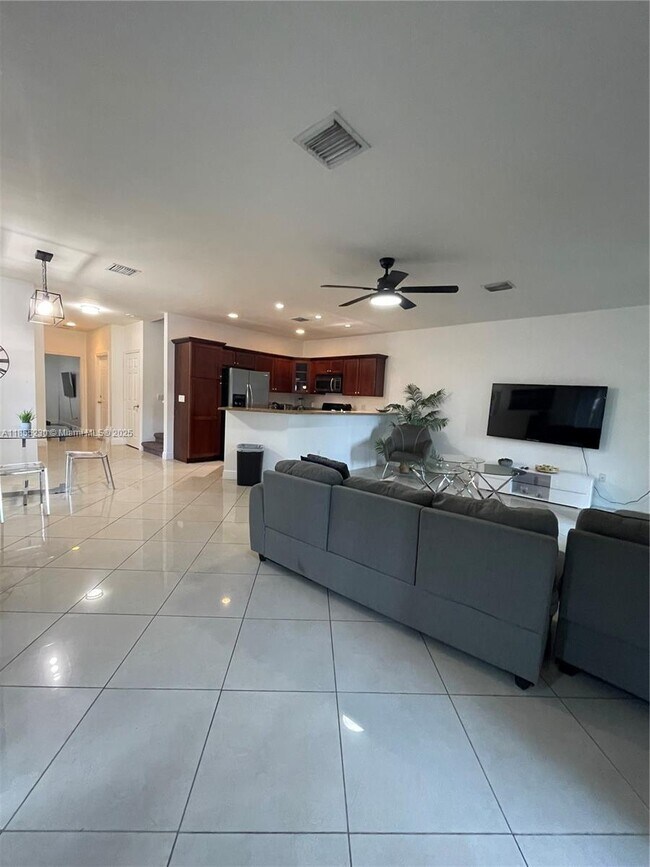 Photo - 3450 NW 17th Terrace