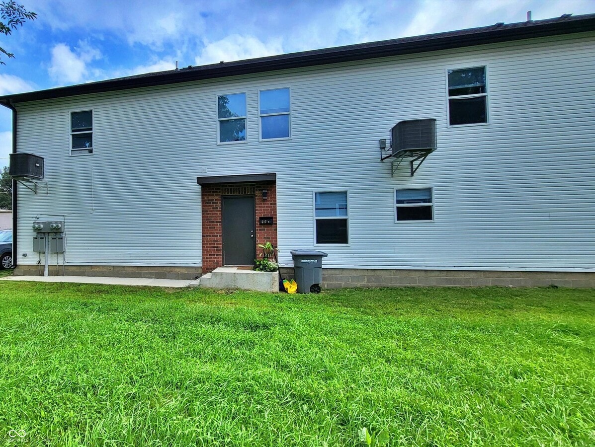 Photo - 517 N Oxford St