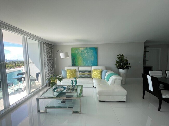 Photo - 5001 Collins Ave Unit 14A
