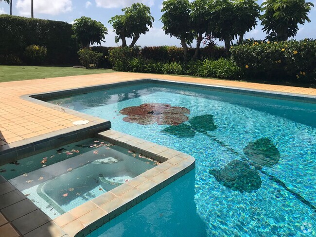 Building Photo - Waialae Iki, large family home 4 bedroom, ...