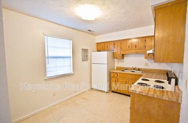 Photo - 1375 Thompsonville Ln Unit 18