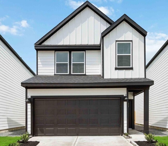 Building Photo - 10305 Penryn Frst Trl