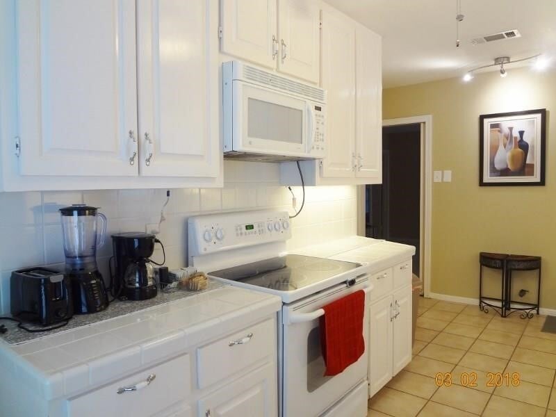 Photo - 2009 Sheridan St