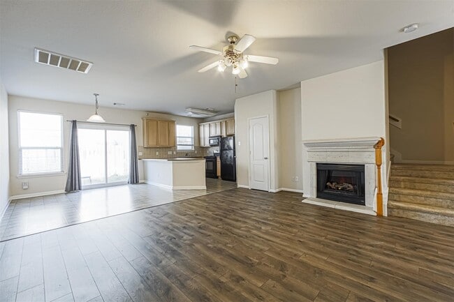 Photo - 8031 Fisher Glen Ln