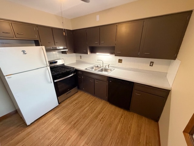 Photo - 3420 Plum St