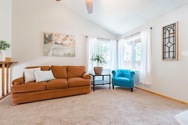Photo - 2 Bedroom 3 Bathroom 1 Car Garage Fenced Back Yard Walkout Basement