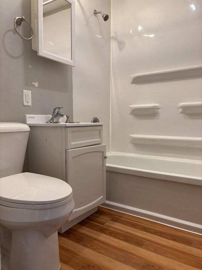 Photo - 3 bedroom, 1 Bath