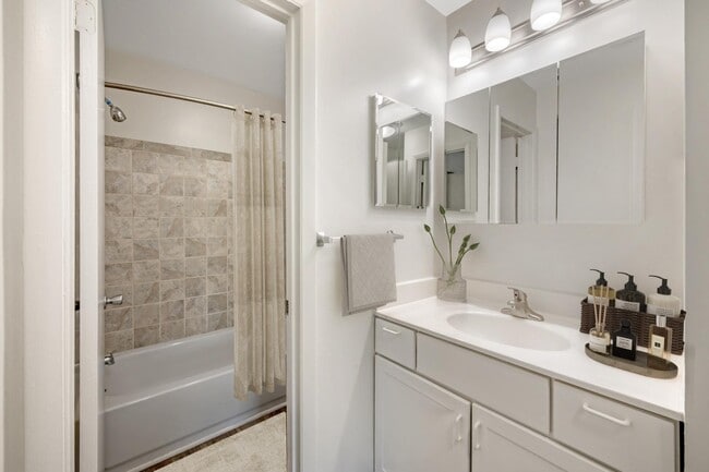 The Apartments at Hunters Glen