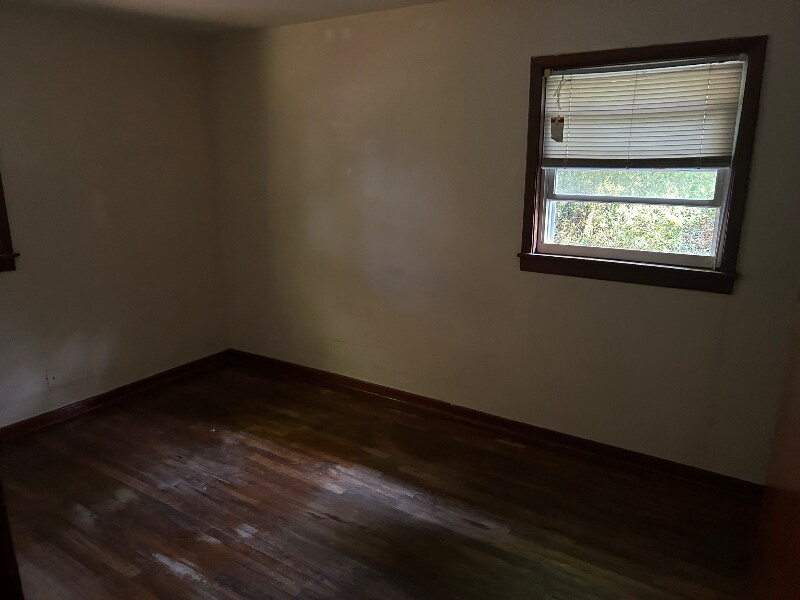 Photo - 250 E Olive Rd