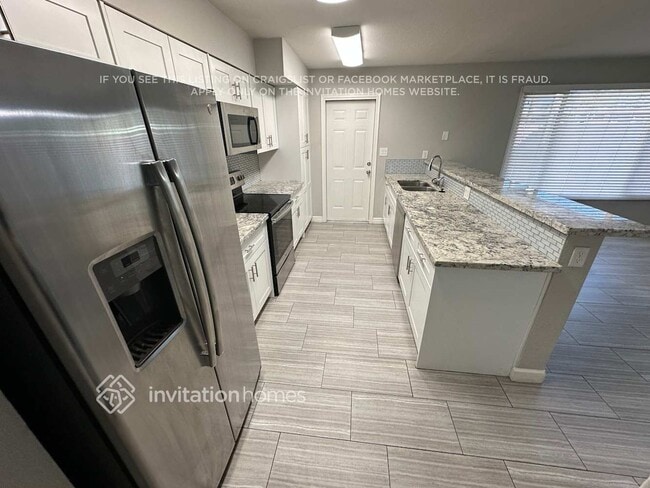 Photo - 1524 E Alameda Dr