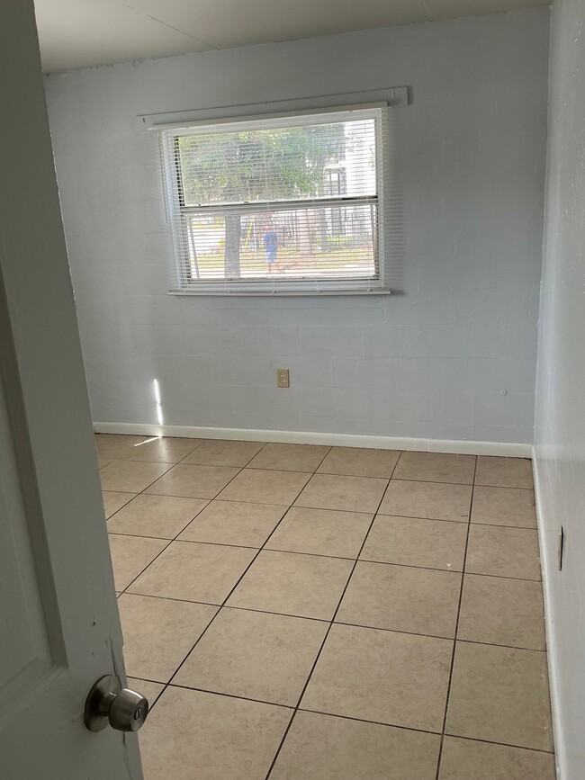 621 W South St Unidad 1