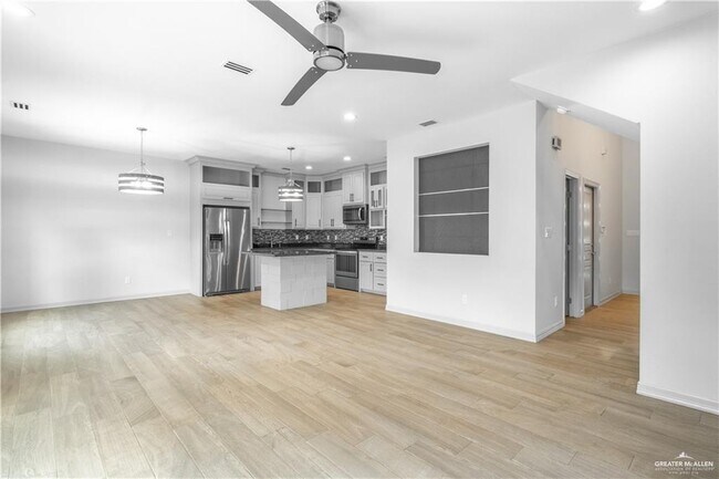 Photo - 13 Sunset Dr