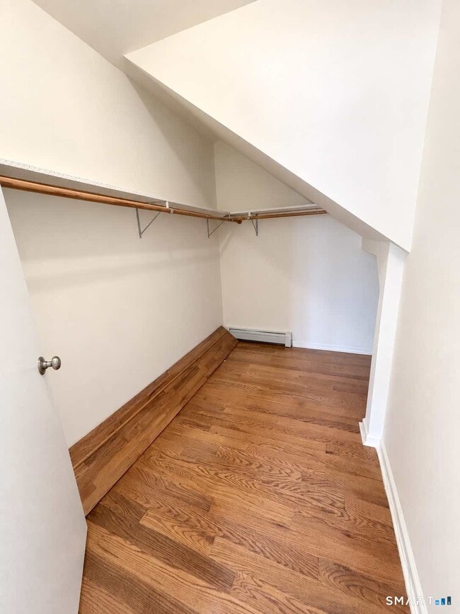 26 Sention Ave
