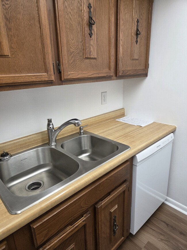 Photo - 858 Sussex Pl Unit 858 sussex pl vandalia OH