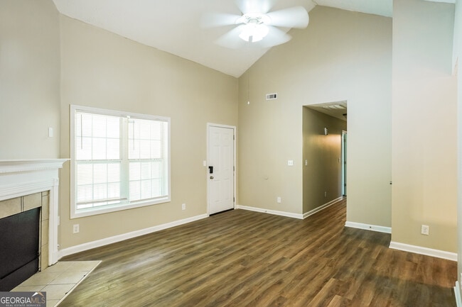 Photo - 6670 South Ave