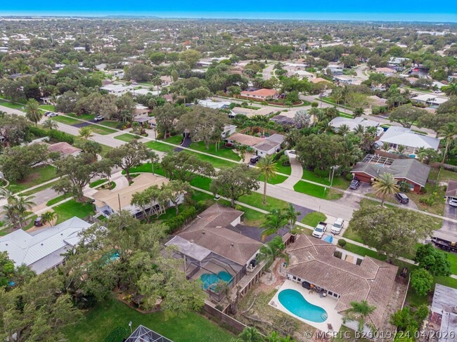 Photo - 276 SW 7th Ave
