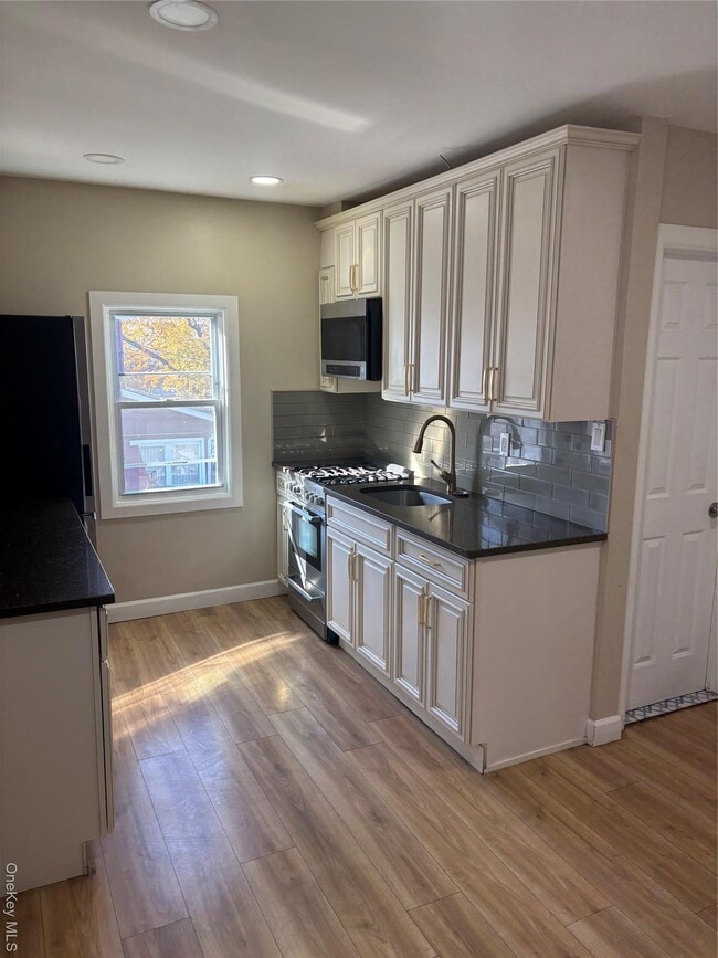 Photo - 132-30 Cross Bay Blvd Unit 2nd Floor