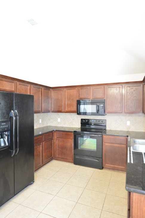 Photo - 7919 Woodbury Dr