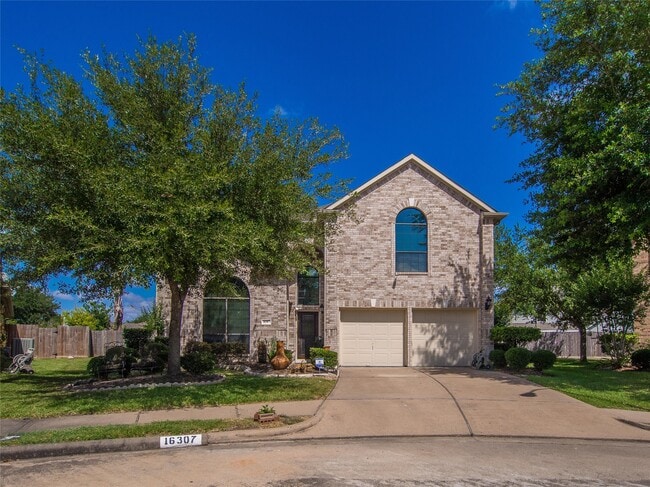 Building Photo - 16307 Pebble Crest Ct