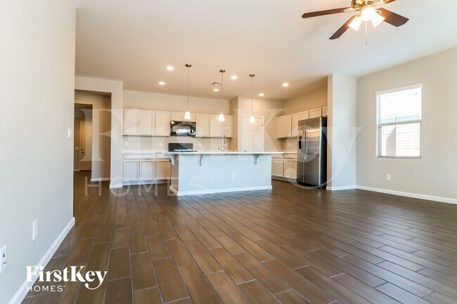 Photo - 20167 W Grant St