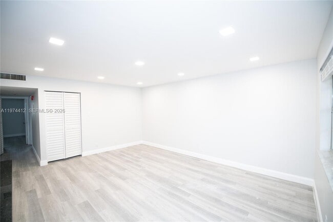 Photo - 8704 NW 35th St Unit 104