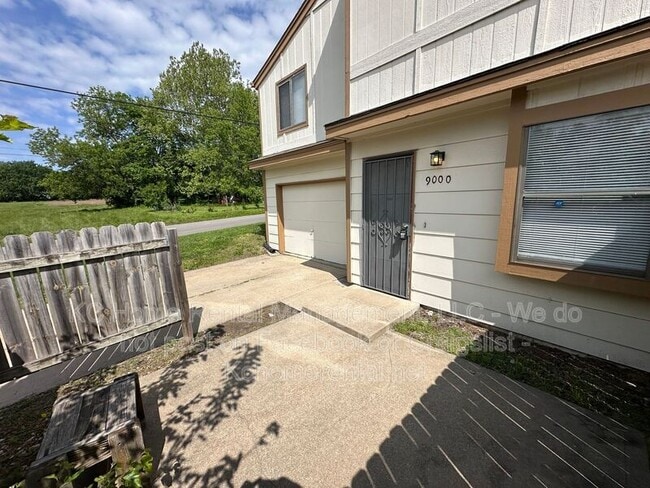 Photo - 9000 E 85th Pl