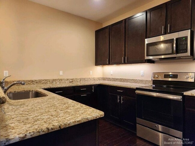 Photo - 5643 Arbor Chase Dr