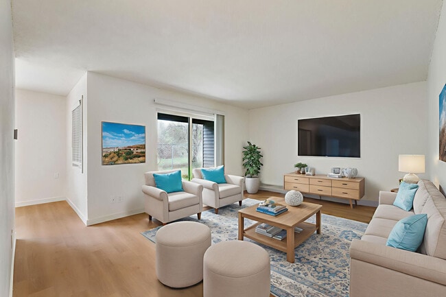 Photo - Firwood Station