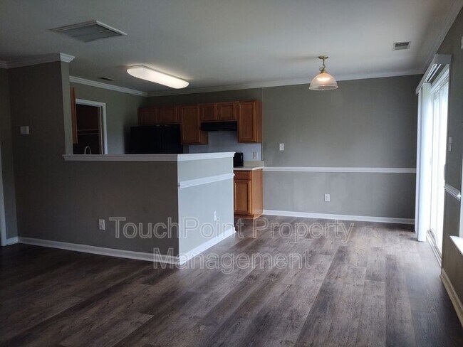 Photo - 7302 Woodbourne Ln