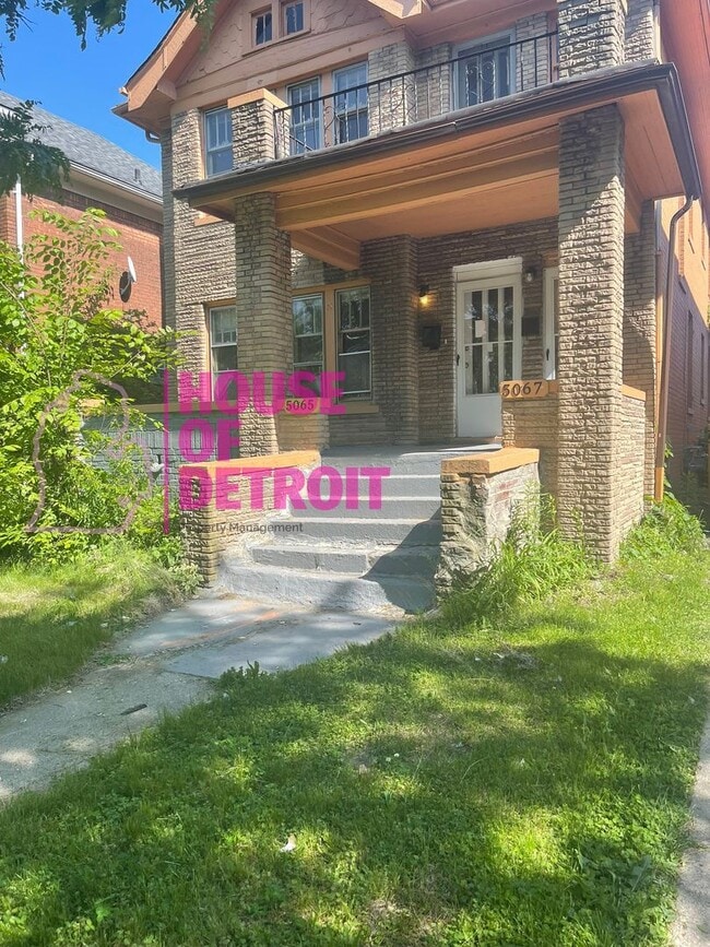 5065-5067 Linsdale St. - 5065-5067 Linsdale St. Apartment Unit 5065
